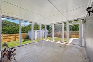 Cheshire Ct NW-L2907-066.jpg