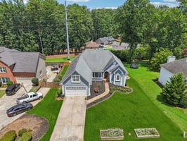 Cheshire Ct NW-L2907-086.jpg