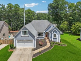 Cheshire Ct NW-L2907-087.jpg