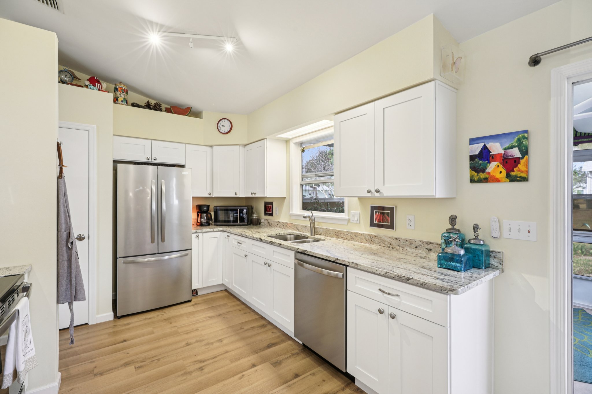 New Abbey Ave-S1902-017.jpg