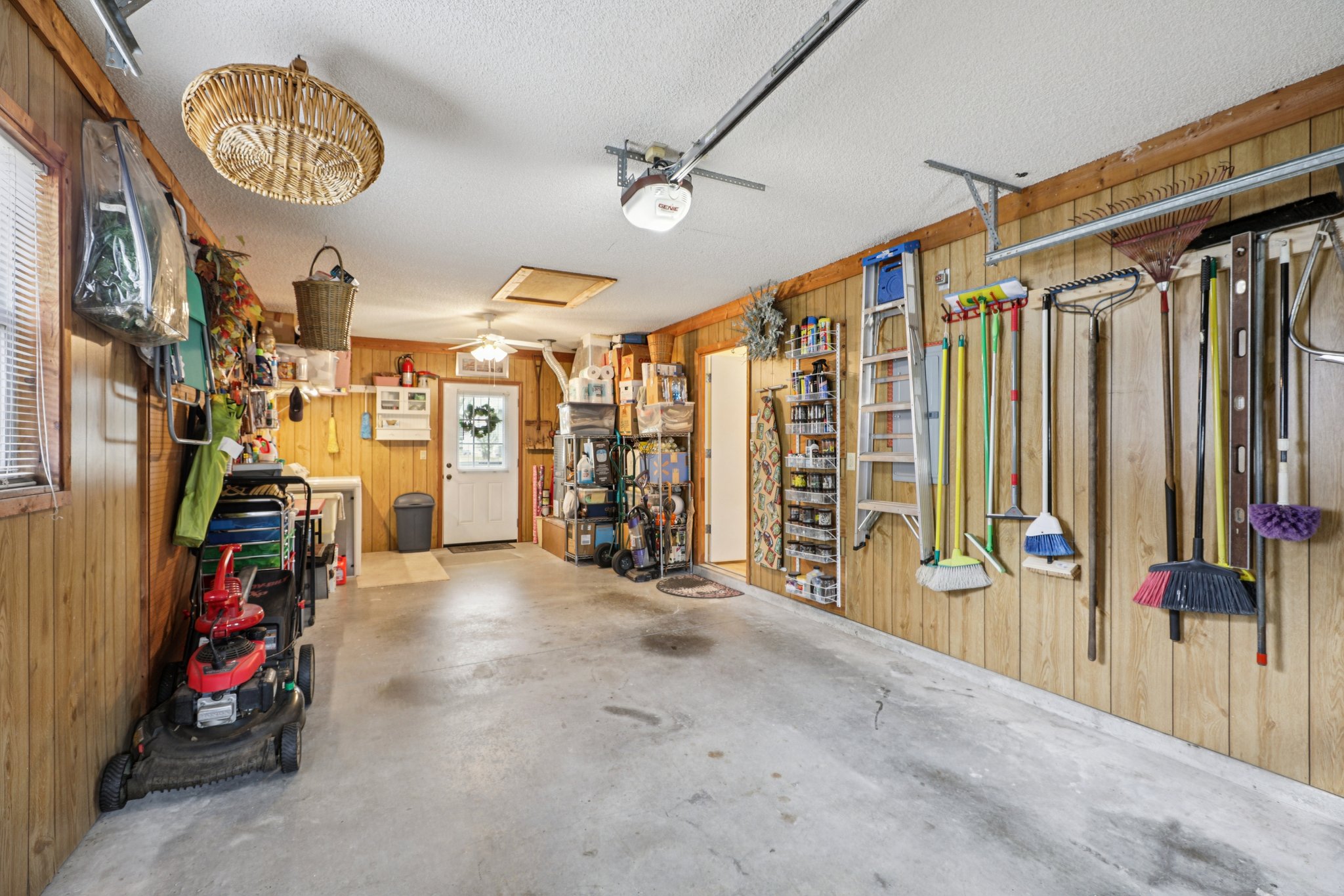 New Abbey Ave-S1902-029.jpg