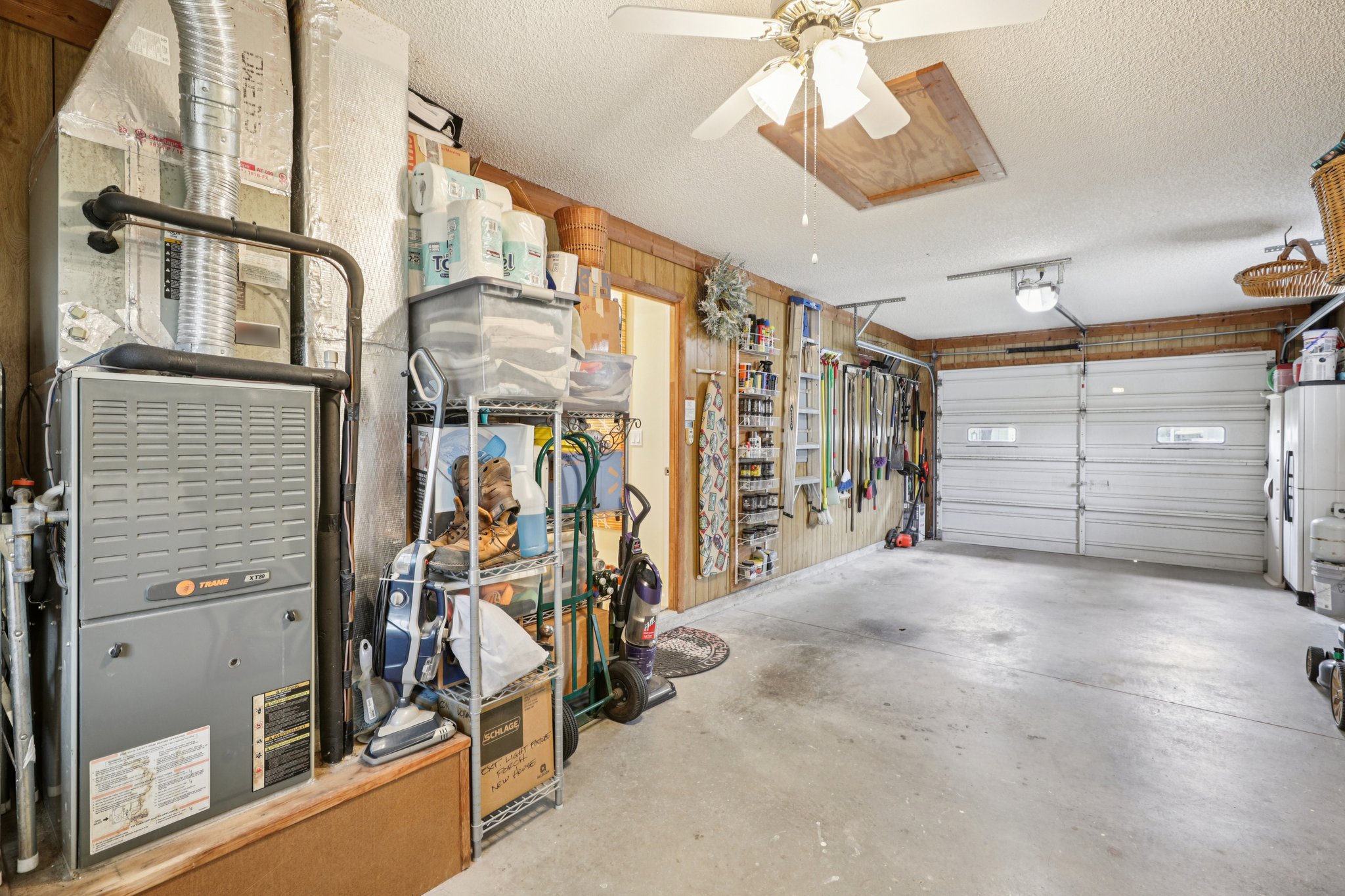 New Abbey Ave-S1902-031.jpg