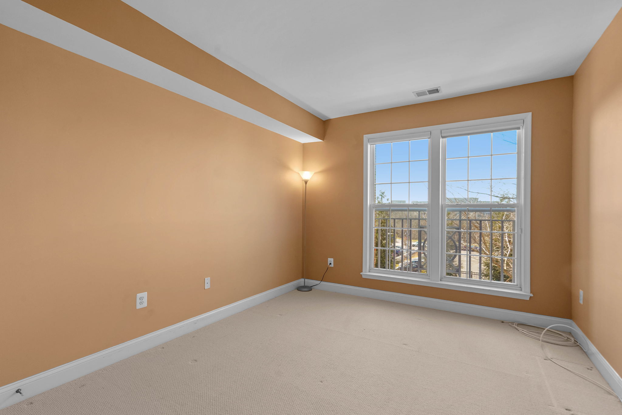 1625 Piccard Dr, Rockville, MD 20850, USA Photo 32