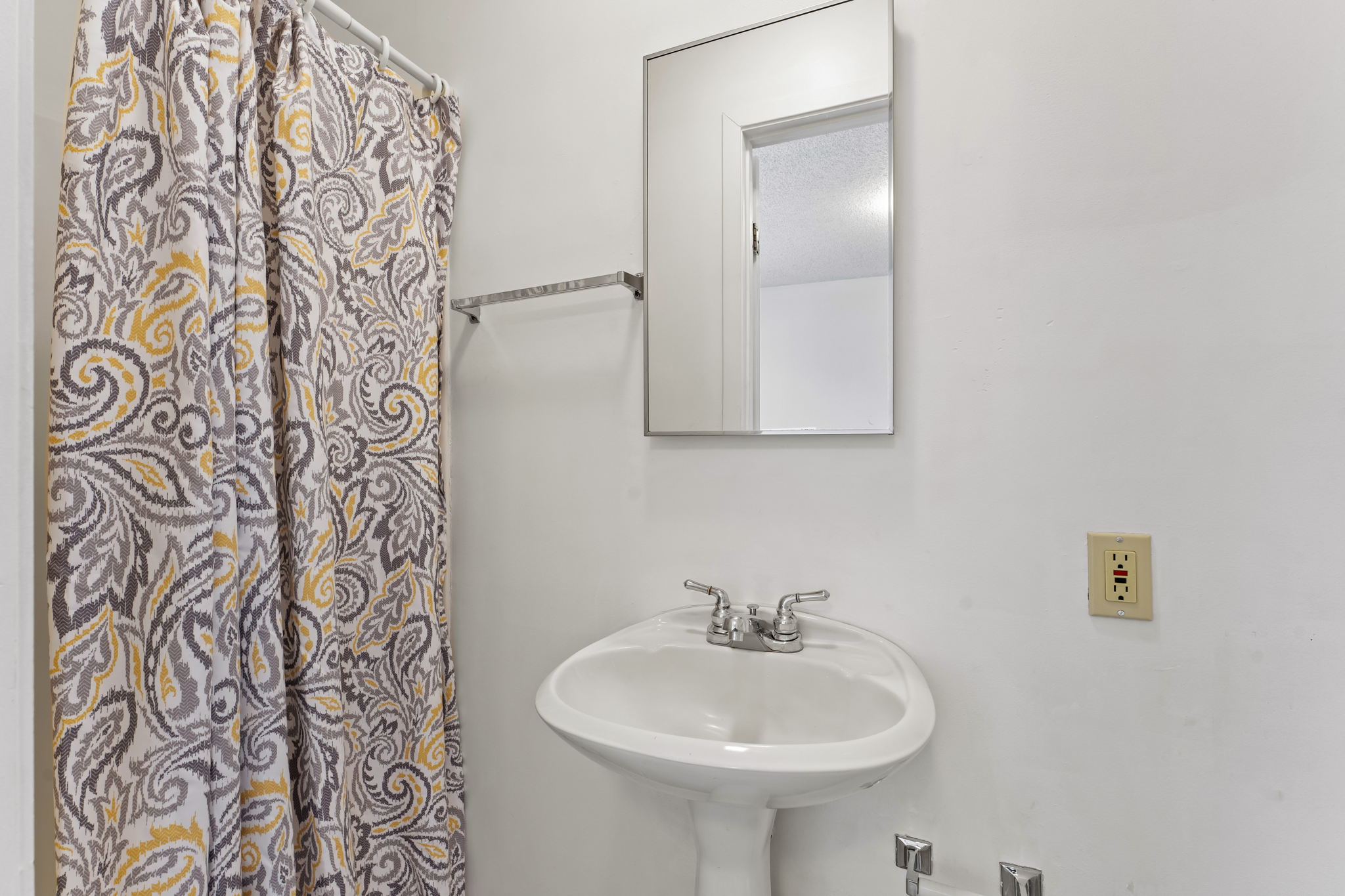 1625 Severn Dr, Reno, NV 89503, USA Photo 22