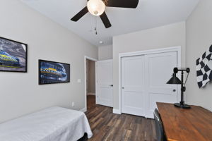  Photo 23
