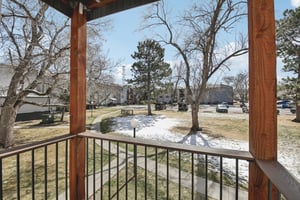 W 10th Ave E3-S1703-005.jpg