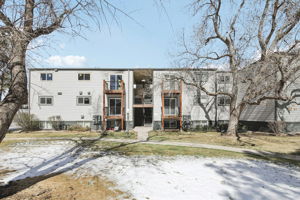  Photo 0