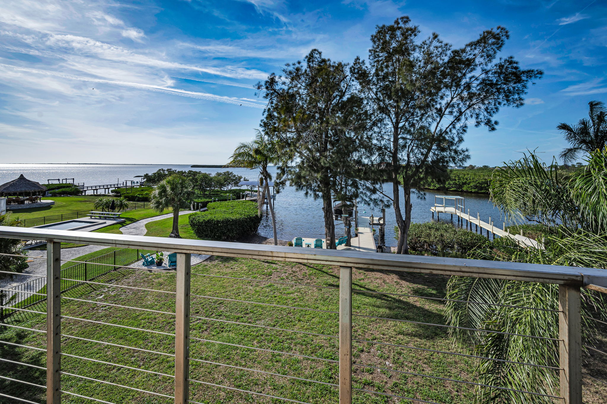 Top Level Bonus Room Balcony2 View5