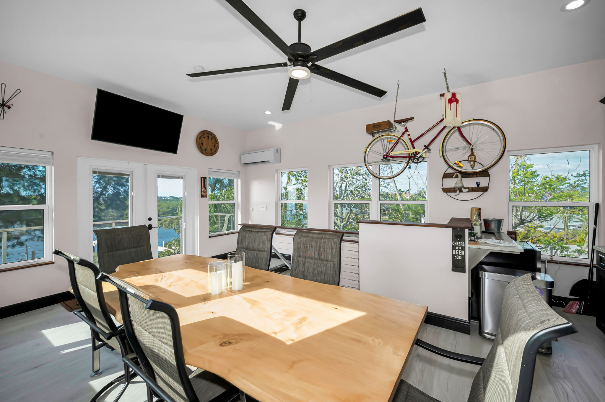Top Level Bonus Room3