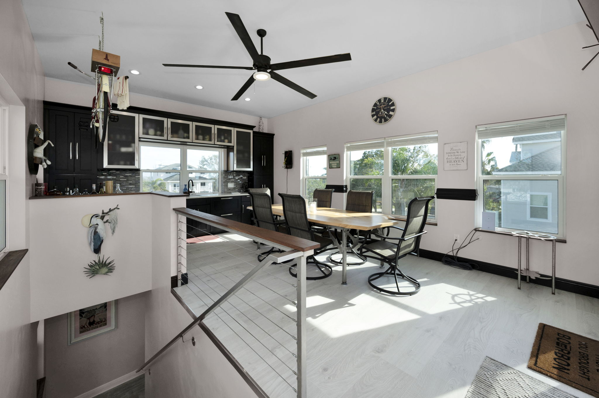 Top Level Bonus Room8