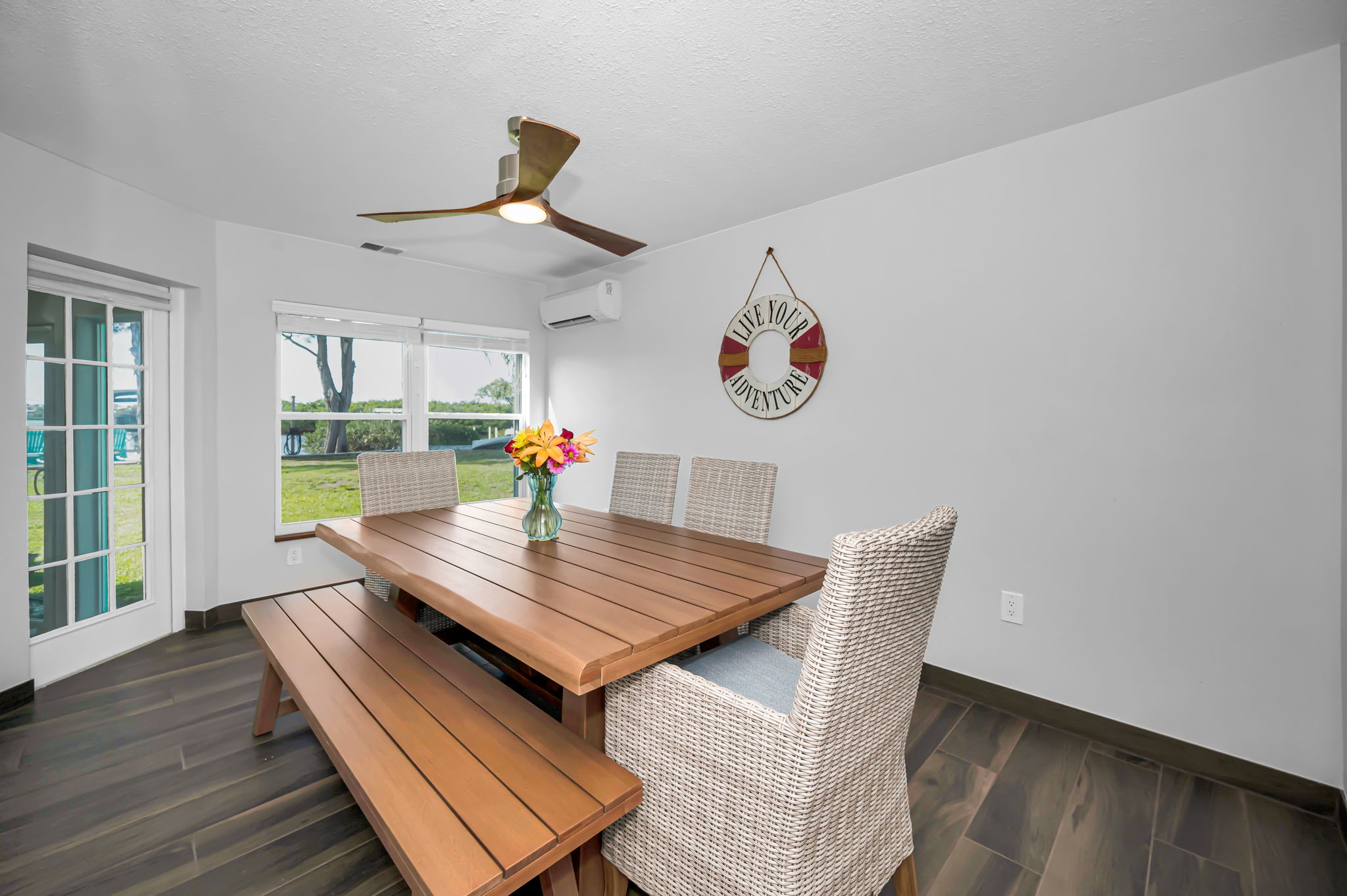 Dining Room2