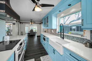 Kitchen11