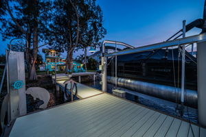 Dock30