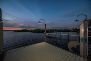Dock21