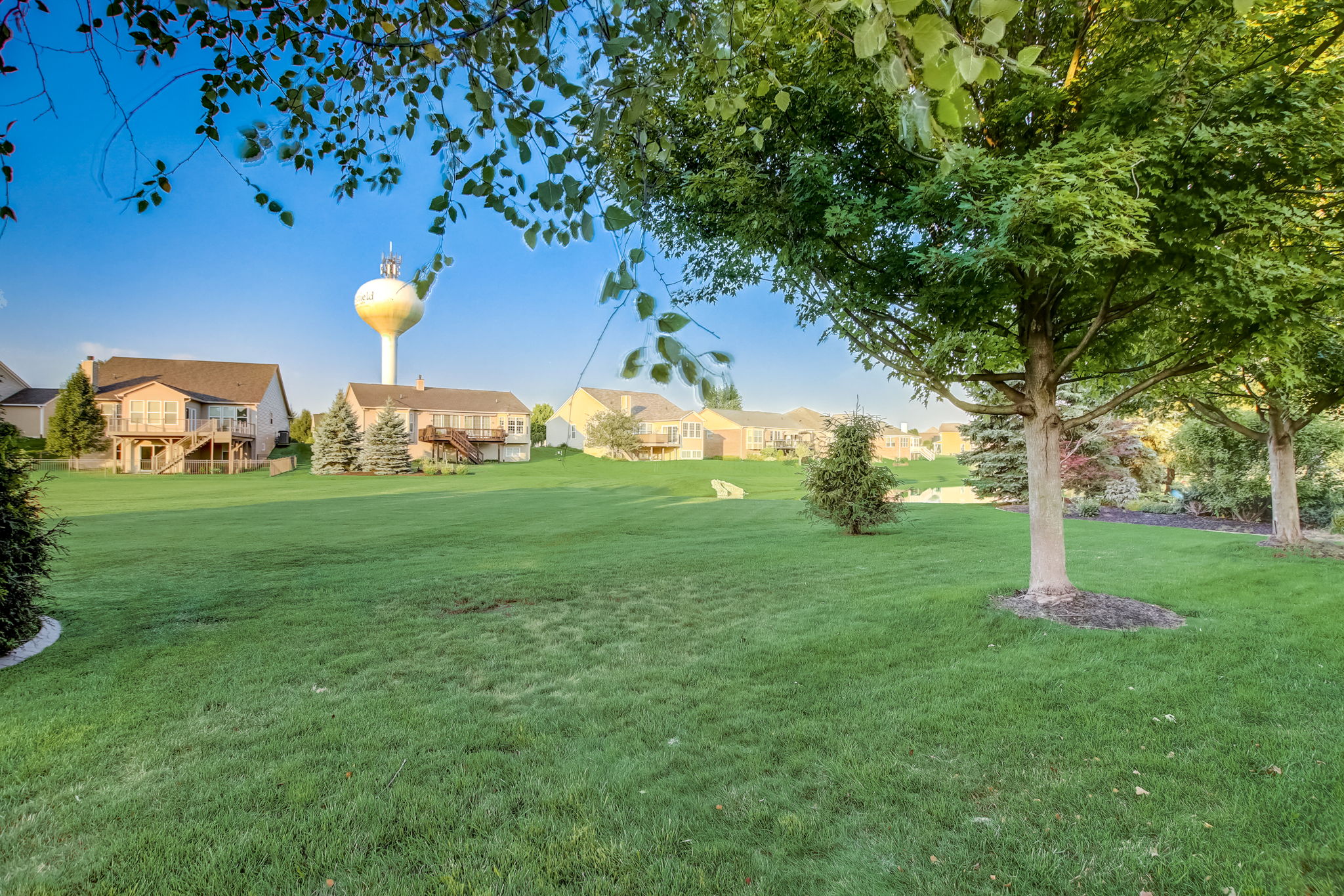 Dursley Ct-031