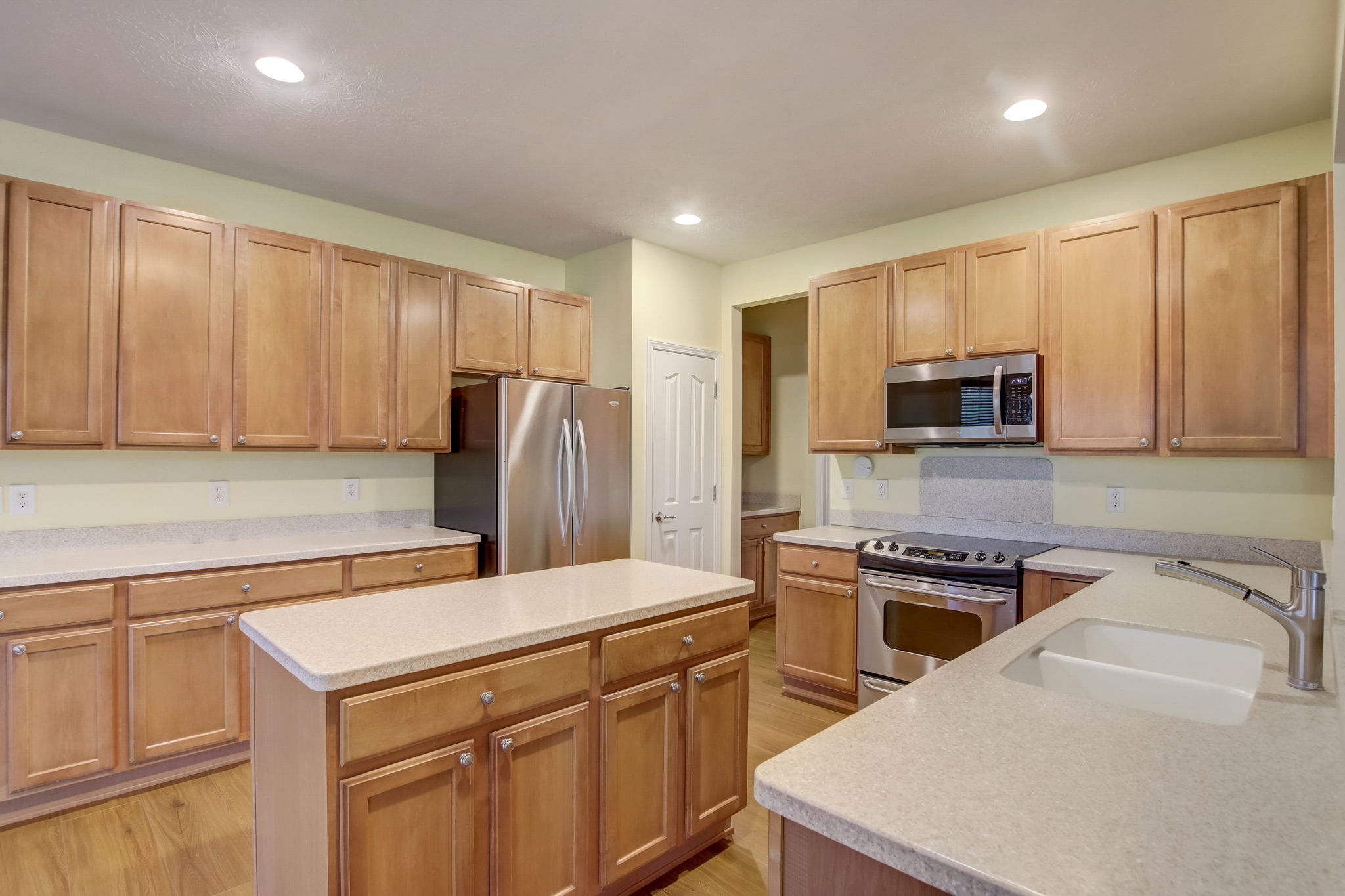 Dursley Ct-014