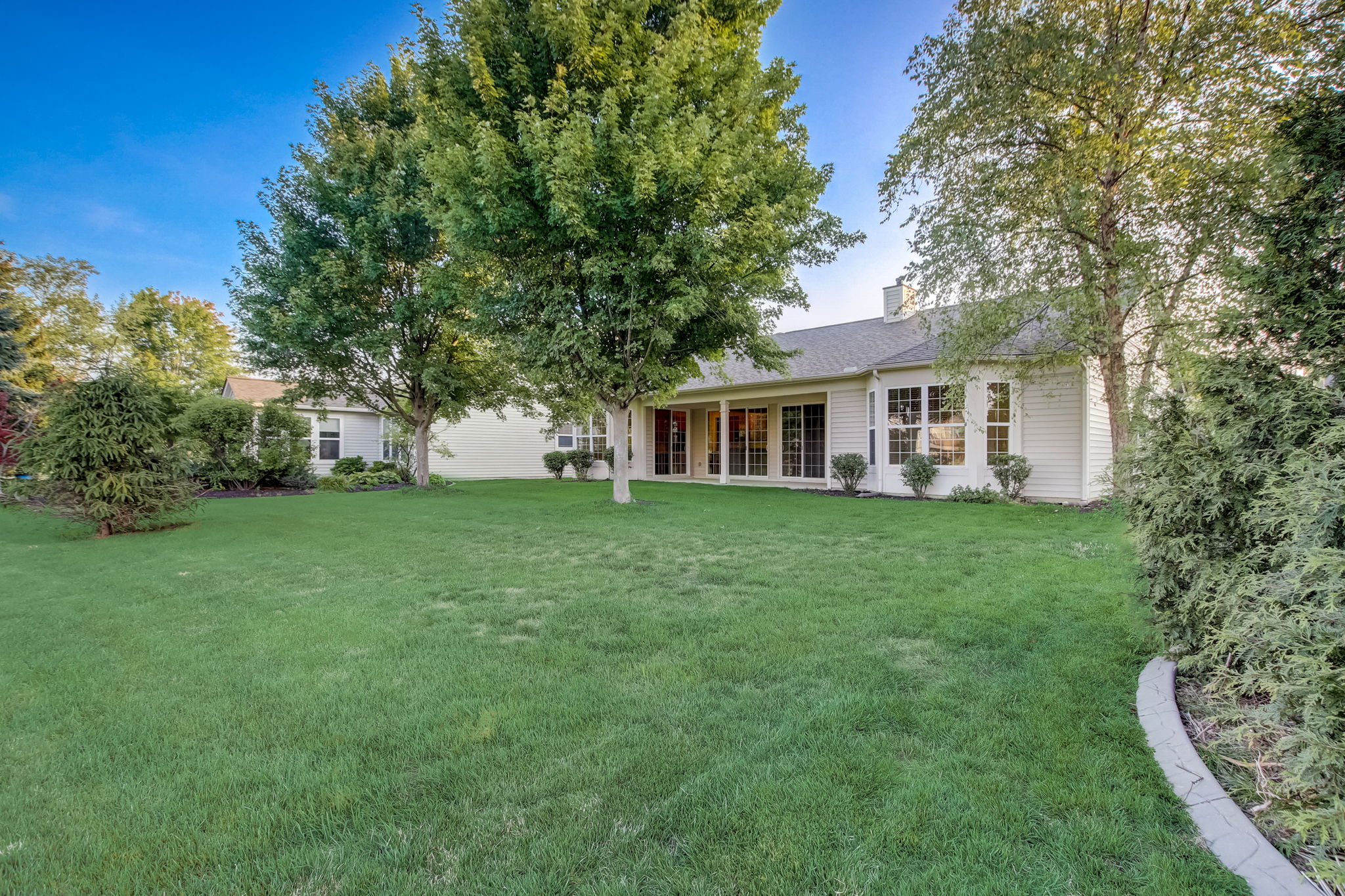 Dursley Ct-032