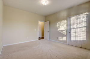 Dursley Ct-022
