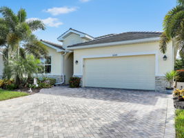 16264 Bonita Landing Cir-02