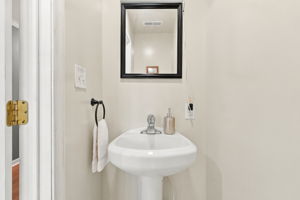  Photo 49