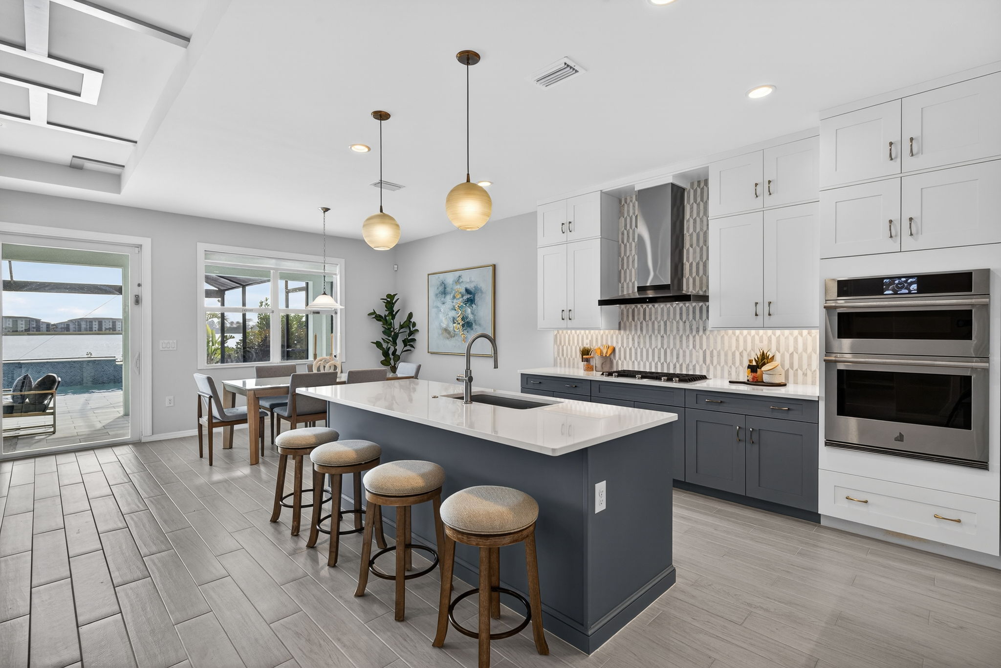 Breakfast Bar 1 of 2-r