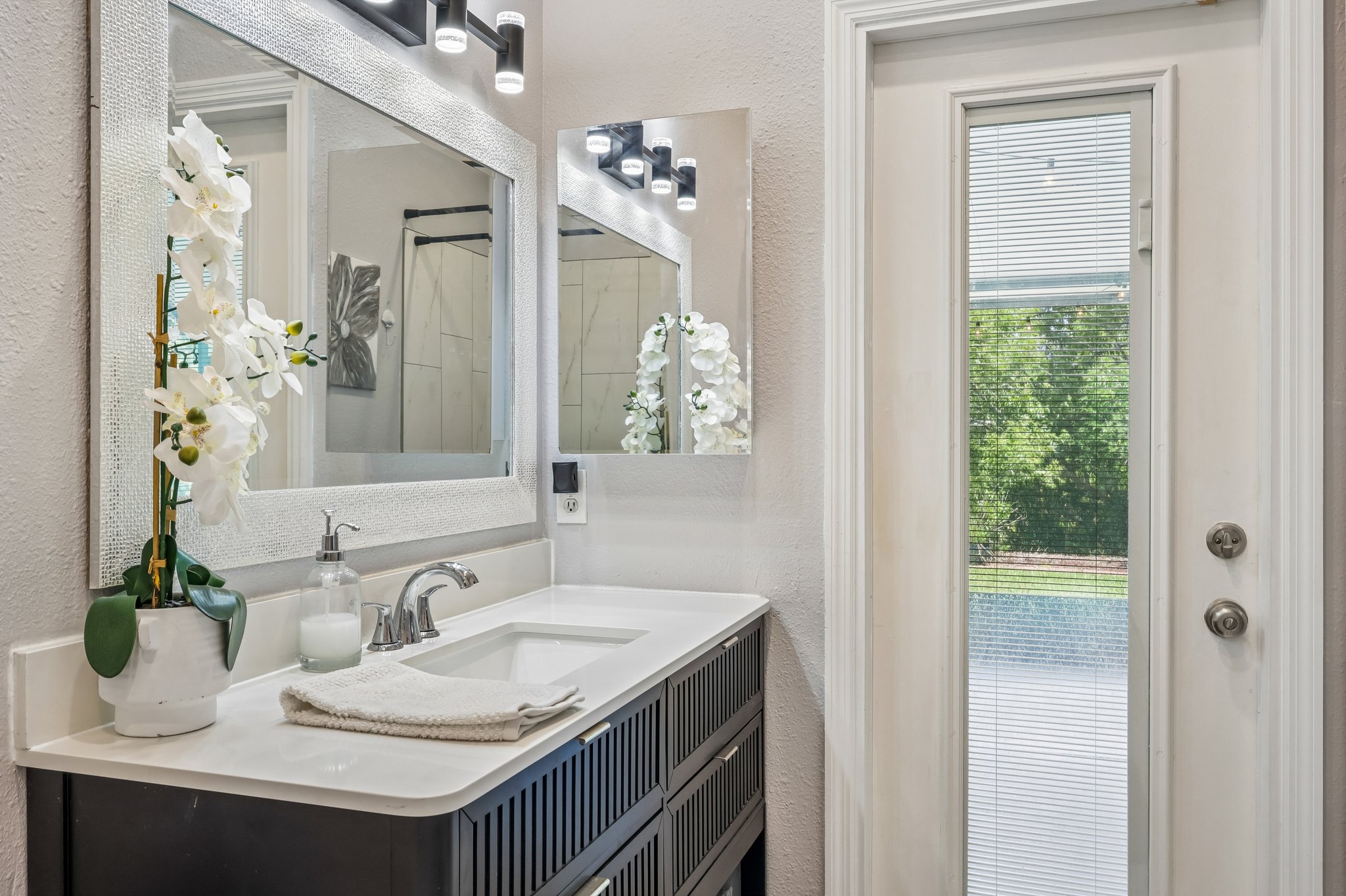 Crossvine Ct-S1306-031.jpg