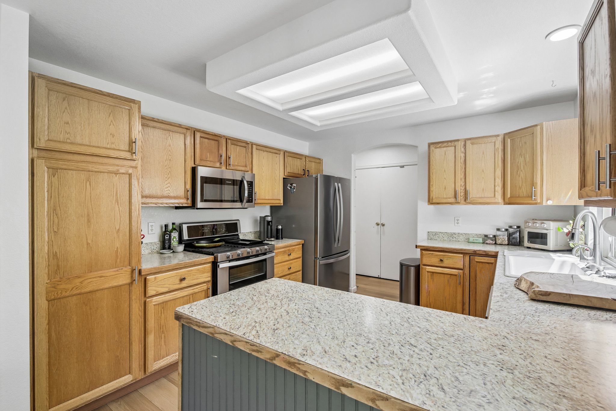 Holeman Dr-S1607-011.jpg