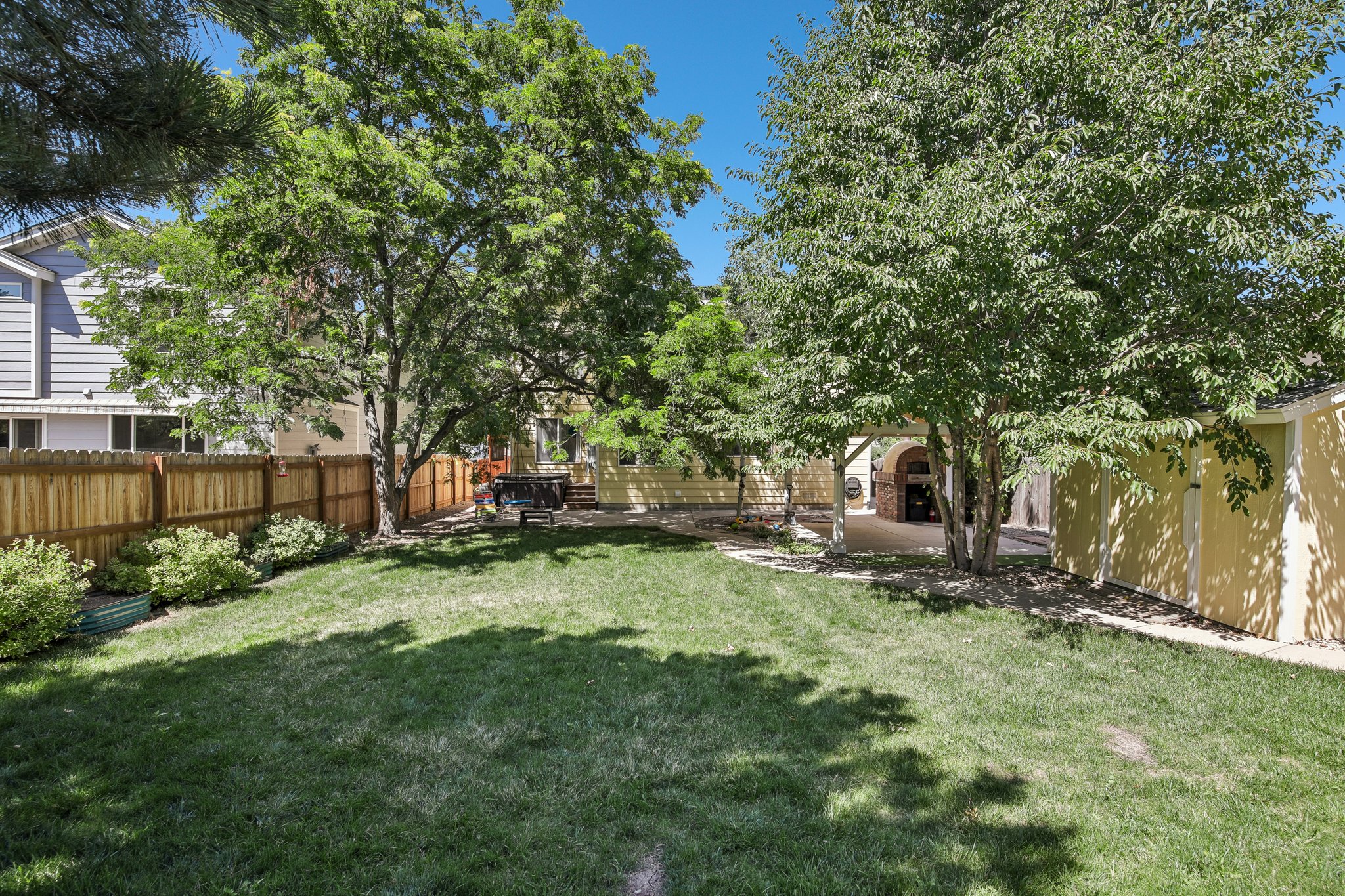 Holeman Dr-S1607-037.jpg