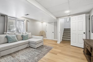 Holeman Dr-S1607-016.jpg