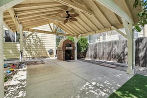 Holeman Dr-S1607-031.jpg
