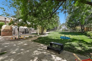 Holeman Dr-S1607-034.jpg