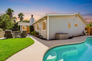  Photo 43