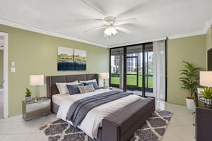 0E2A1558 virtually staged.jpeg