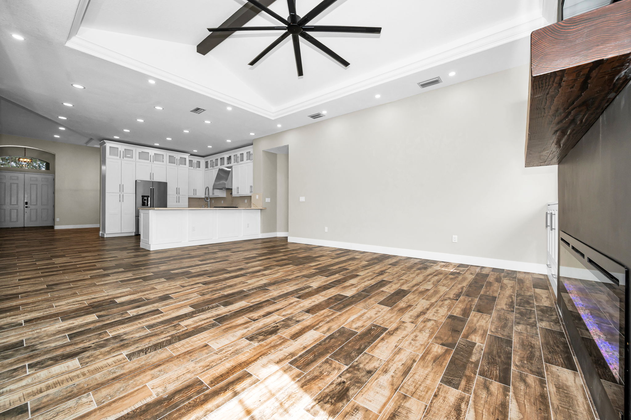 Family Room4