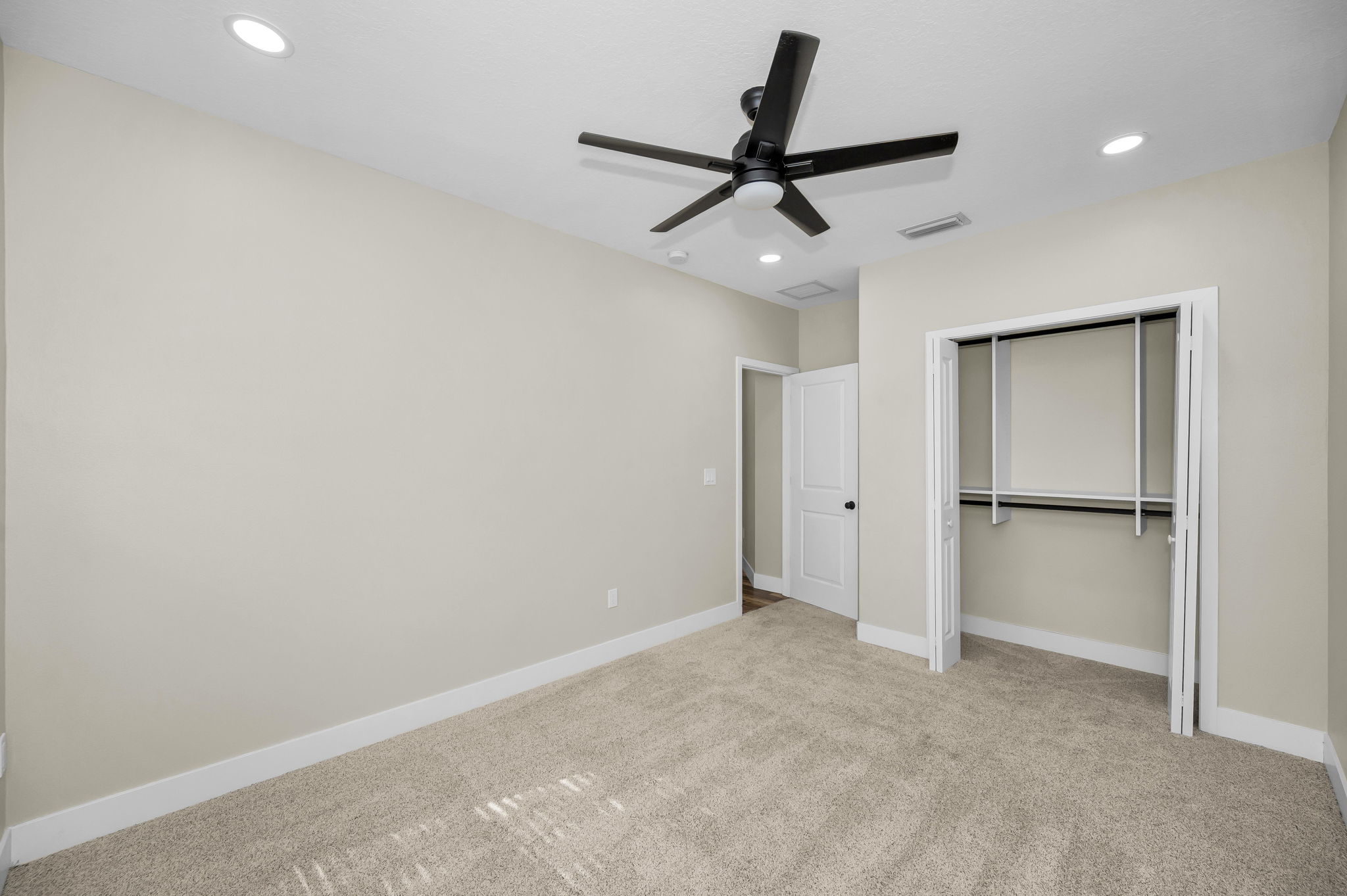 Bedroom4b