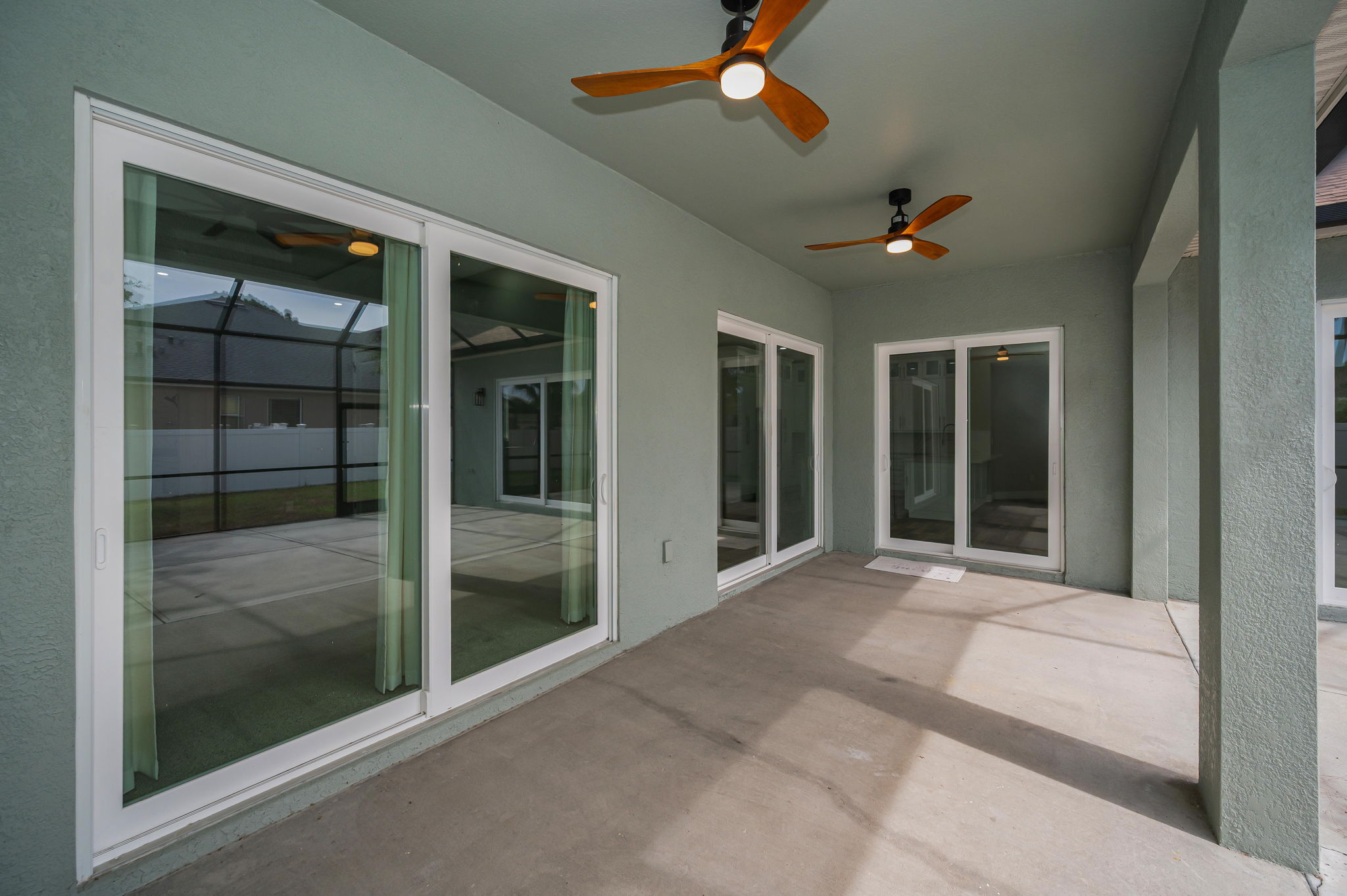 Lanai1