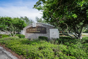 Beaconsfield Gated Entry3