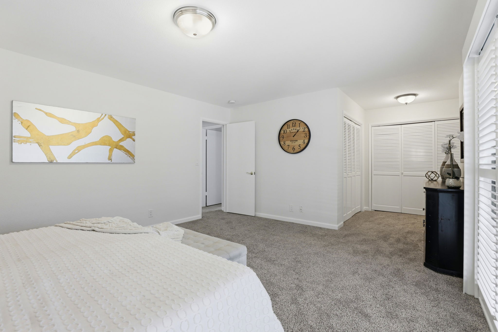 028_F8_16290 Blackie Rd