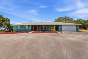 001_F8_16290 Blackie Rd