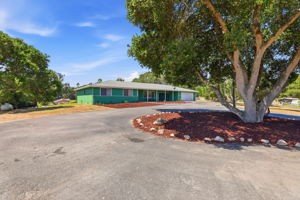 006_F8_16290 Blackie Rd