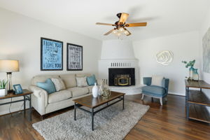 013_F8_16290 Blackie Rd