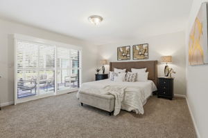 025_F8_16290 Blackie Rd