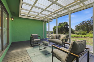 037_F8_16290 Blackie Rd