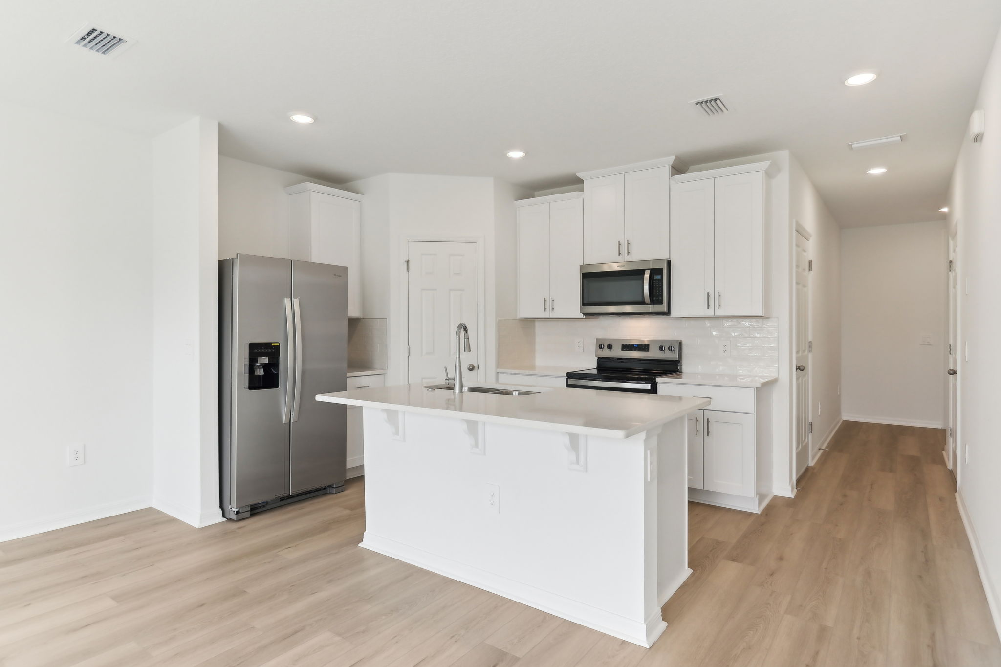 Orlando-Cagan Crossing West-16296 Happy Eagle Dr, Four Corners, FL 34714-010