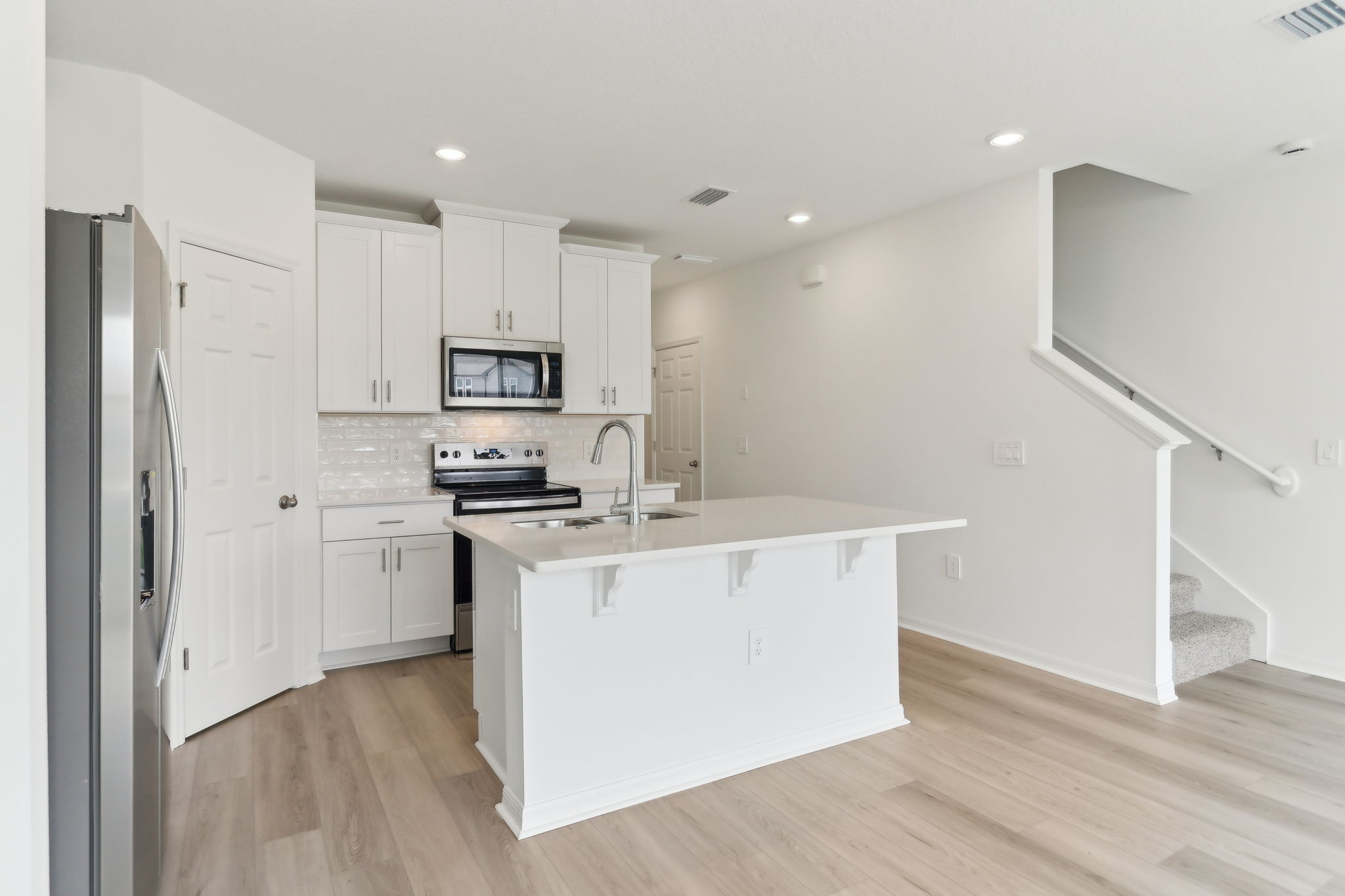 Orlando-Cagan Crossing West-16296 Happy Eagle Dr, Four Corners, FL 34714-011