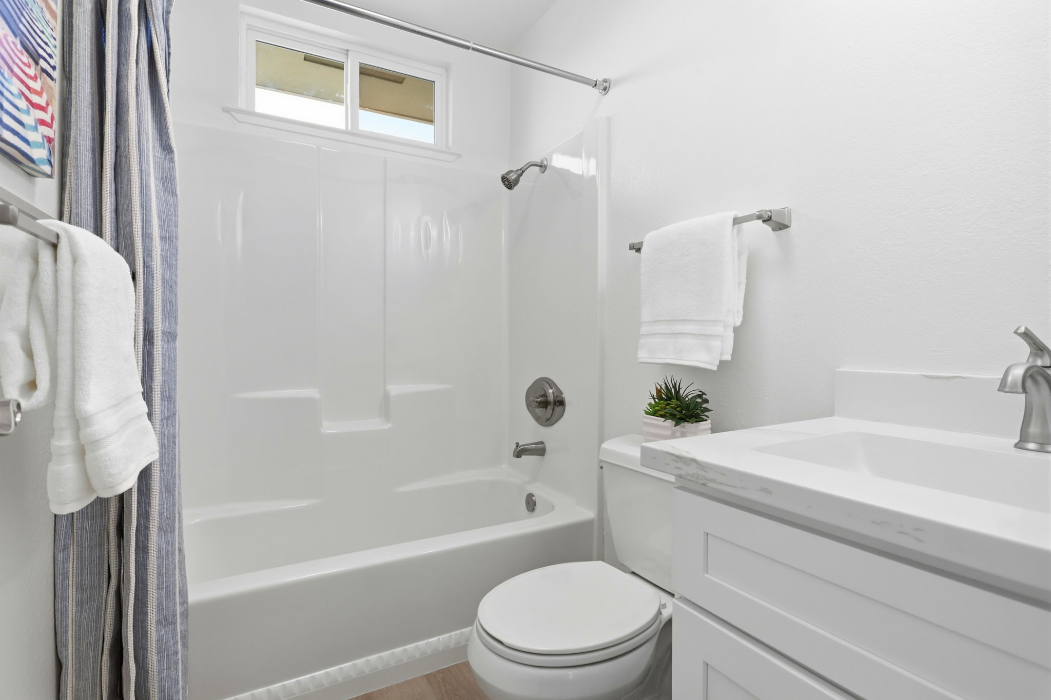 027_F8_163 Harbor Oaks Cir