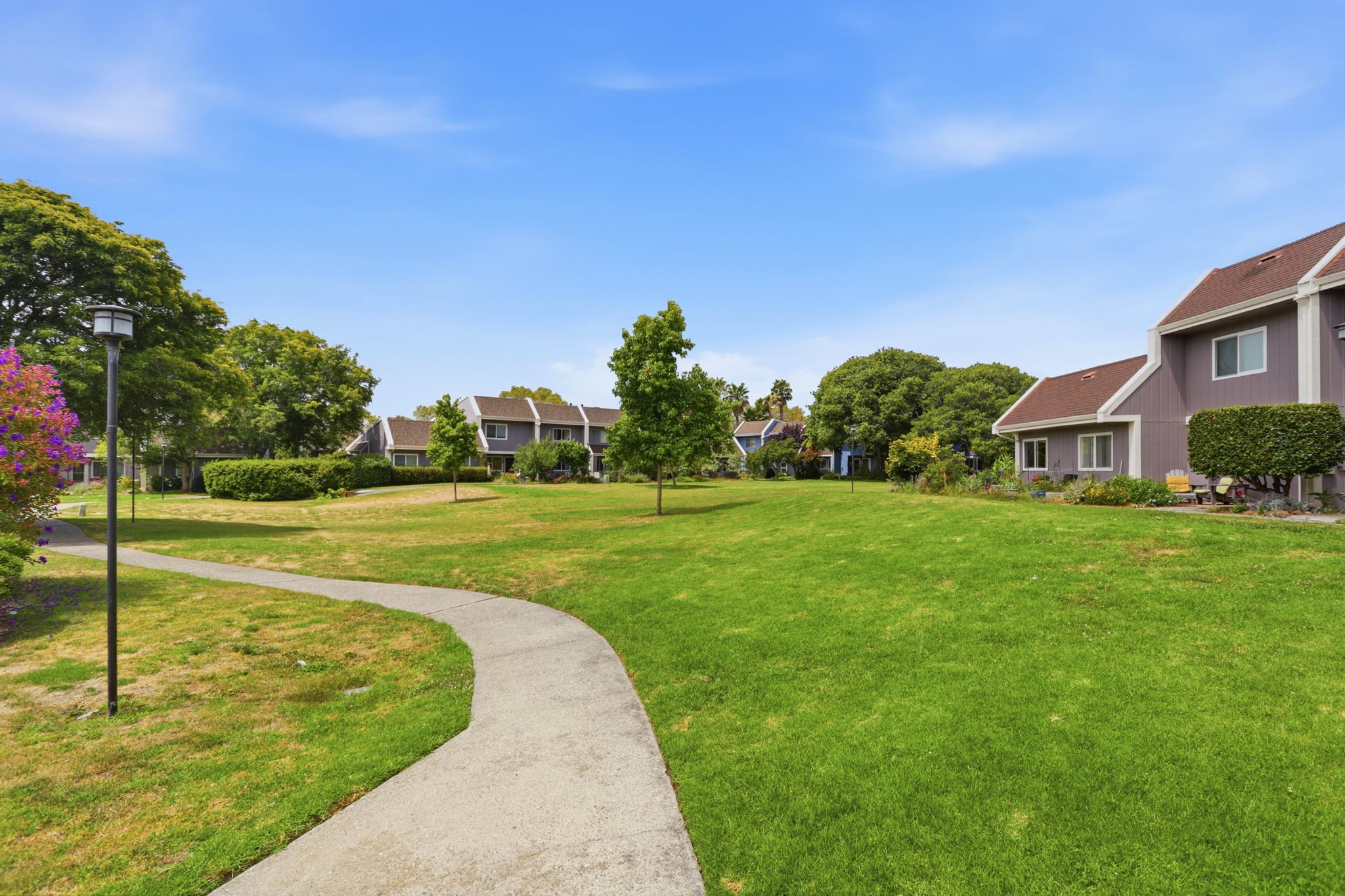 033_F8_163 Harbor Oaks Cir