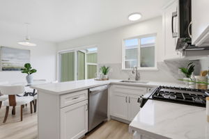 012_F8_163 Harbor Oaks Cir