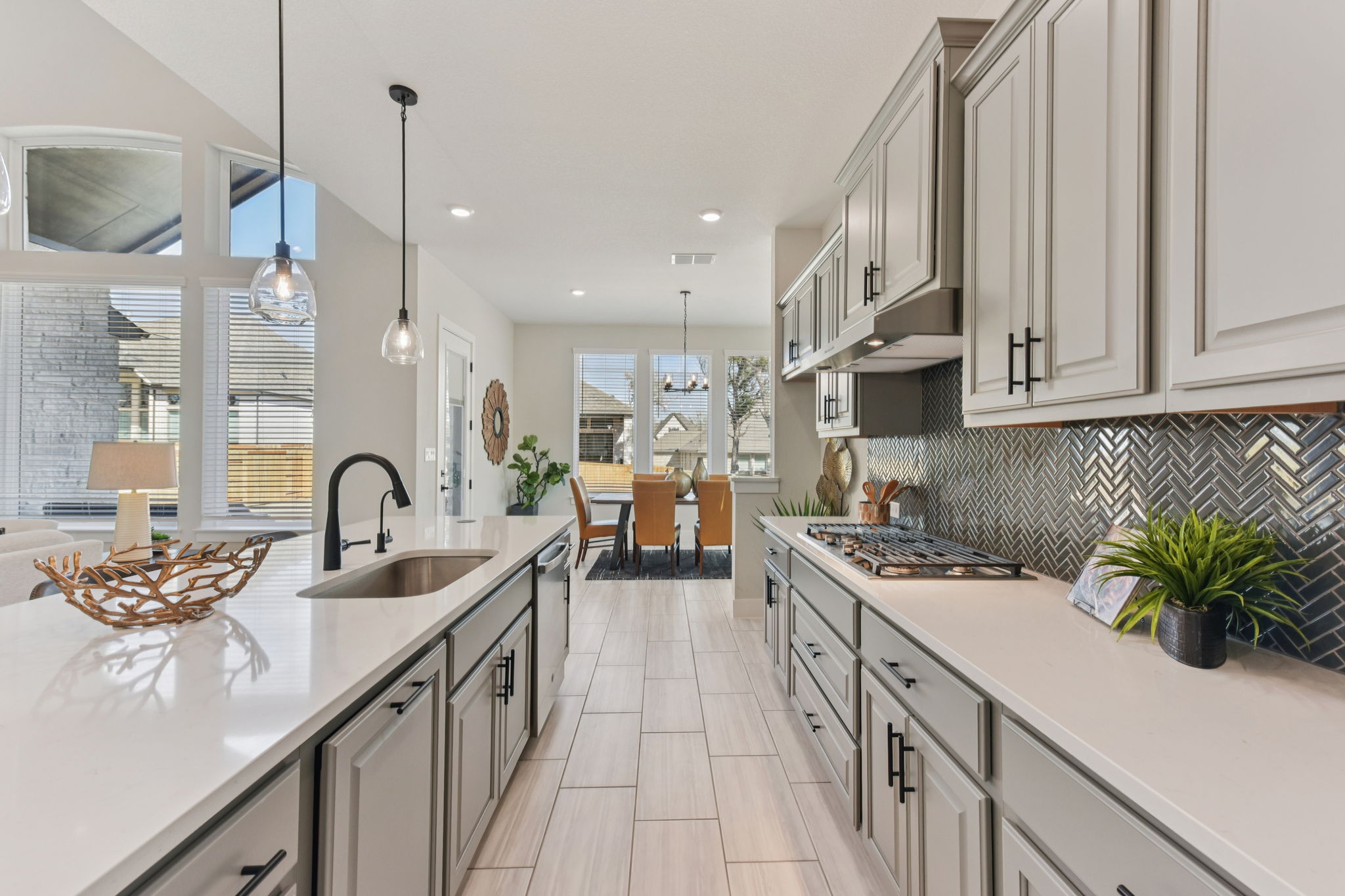 163 Lily Pad Lane Kyle-S3001-016