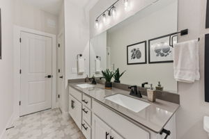 163 Lily Pad Lane Kyle-S3001-041